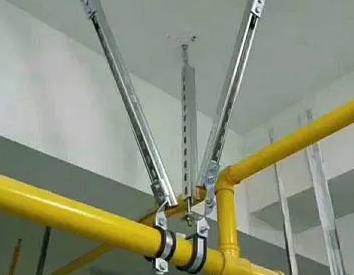 闸阀支撑架的质量要求。价格决定了兴平抗震支撑框架的质量。